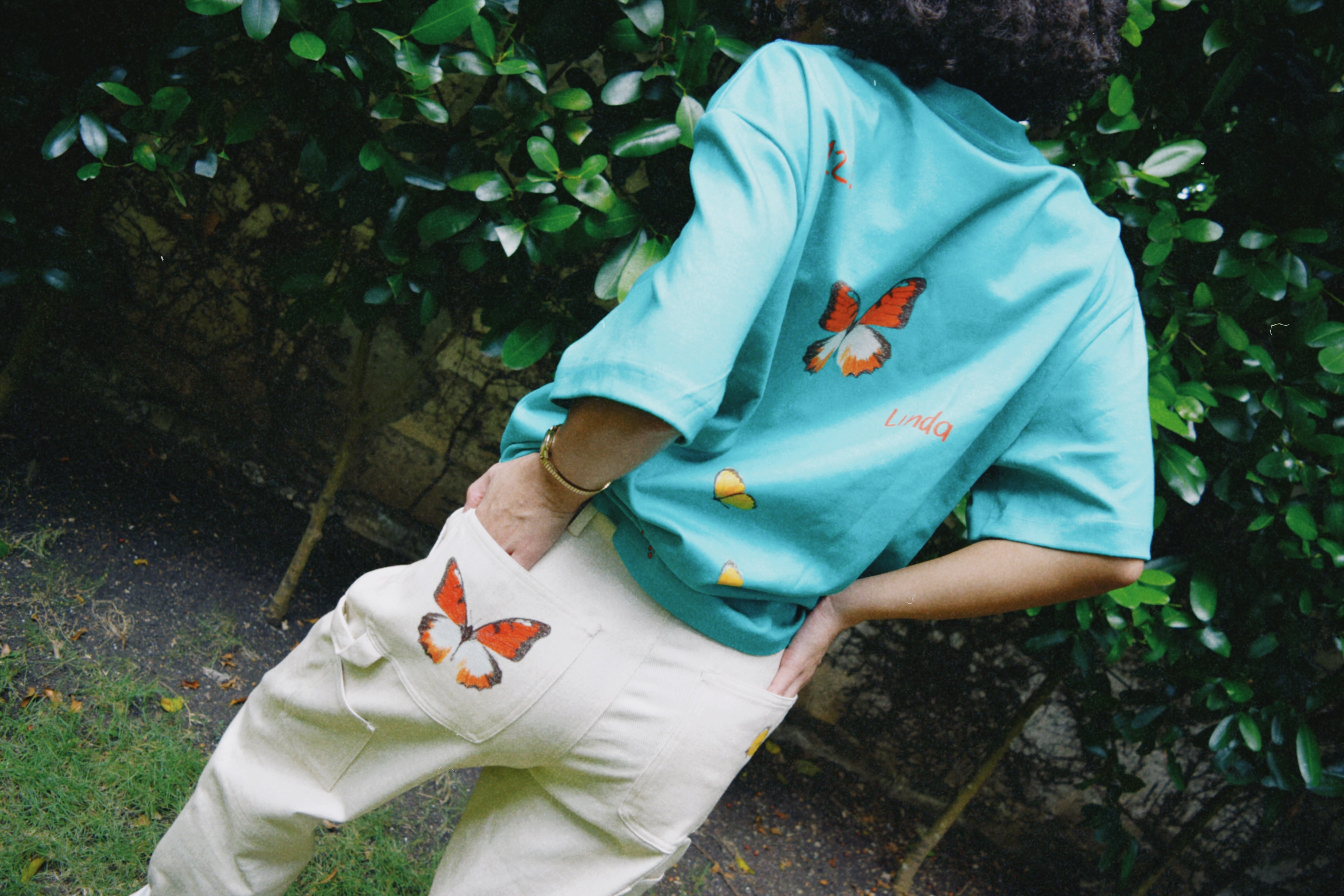Mariposita Boxy Unisex Tshirt